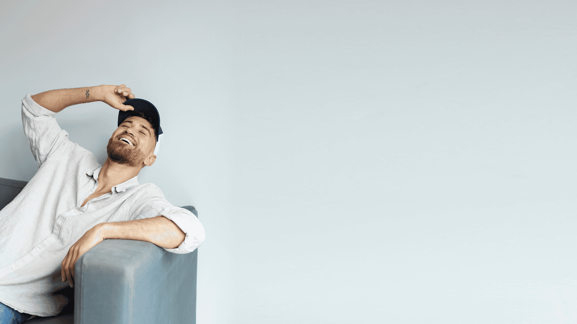 MainAdv2 background desktop